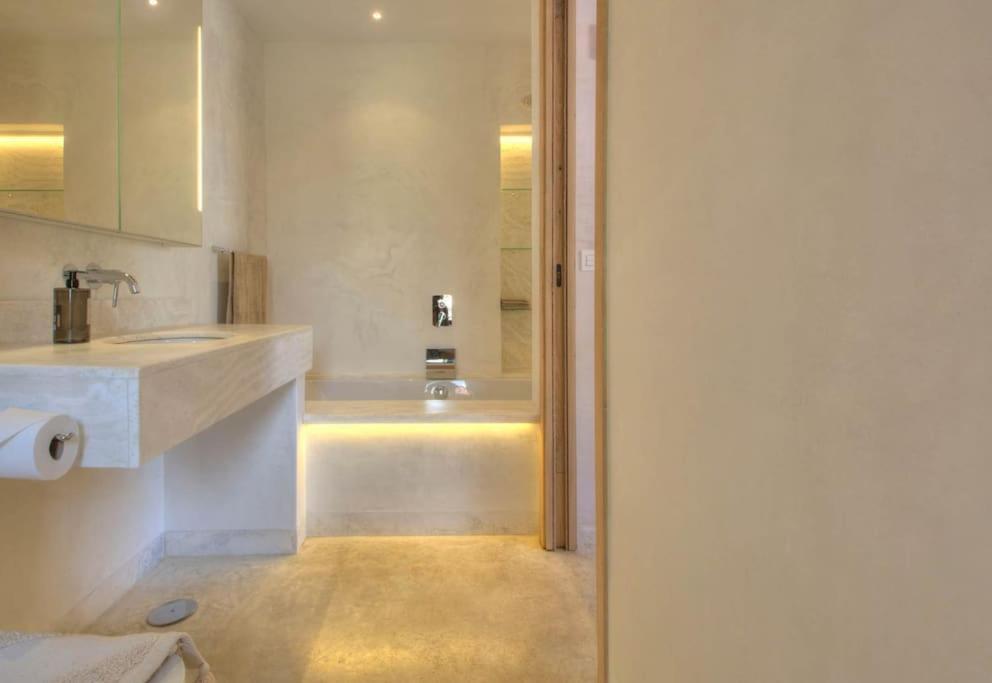 Villa Mas Tranquila - A Stylish Villa With Pool 150 M From The Beach Conil De La Frontera Exterior foto